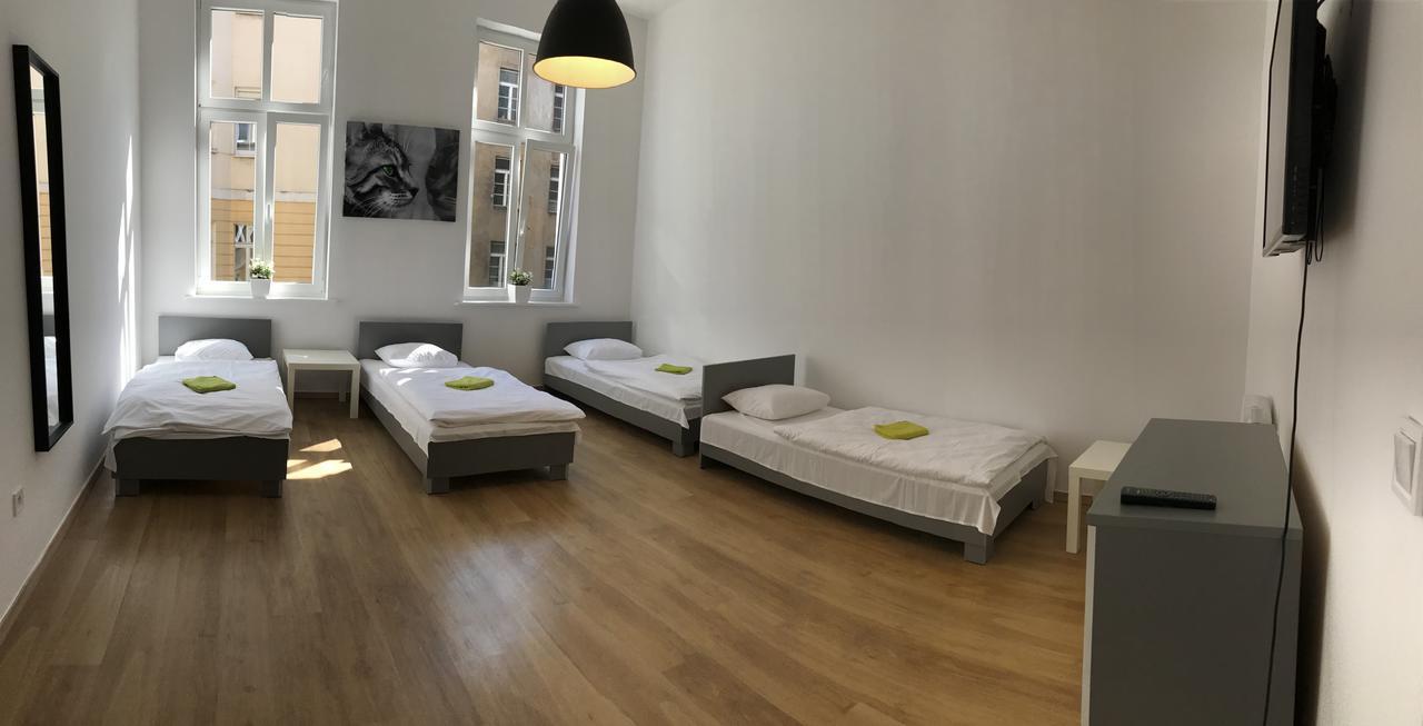 Green Hostel 포즈난 외부 사진